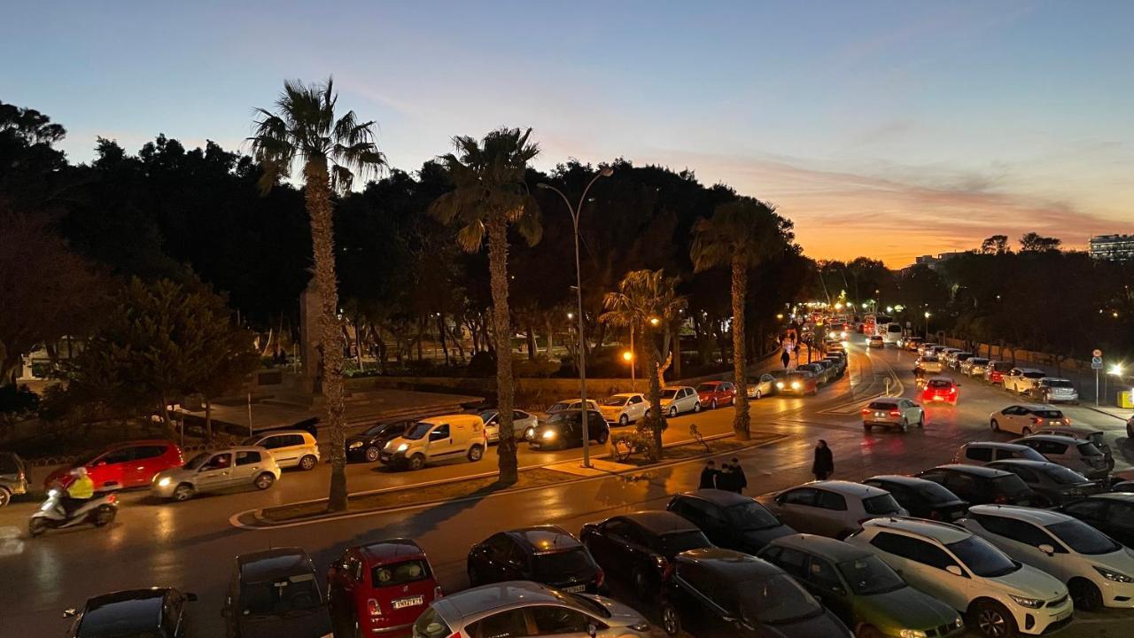 Central Park Apartments Heraklion Exteriör bild